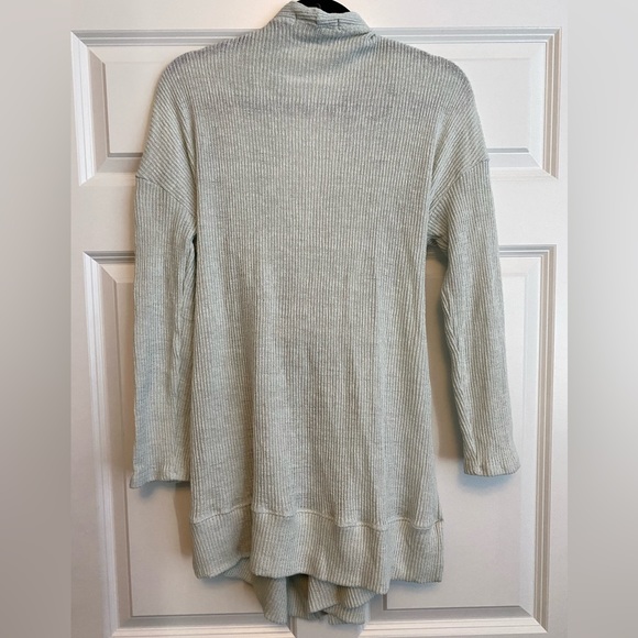 Gibson Tie Waist Cardigan - Picture 2 of 4